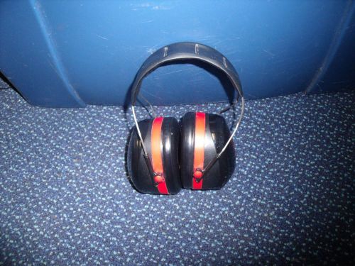 3M 08101 Peltor H10A Optime 105 Earmuff Over the Head - Shooting Racing Concert