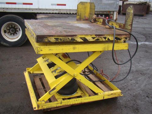 PNEUMATIC LIFT TABLE  53&#034; X 48&#034; Tilting Deck Goodyear Air Bag