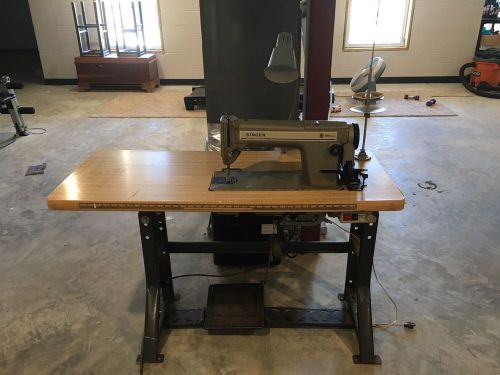 Singer Industrial Sewing Machine