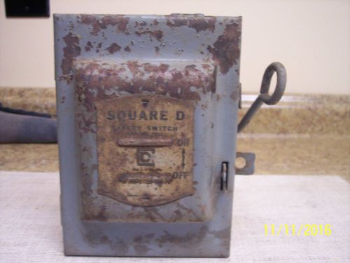 VINTAGE SQUARE D FUSE BOX (DUAL FUSE 30 AMP)