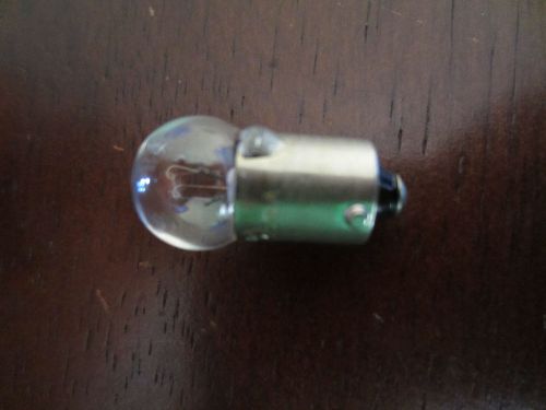 Chicago Miniature No. 1450 CM1450 lamp Light Bulb 24V 35 MA x1