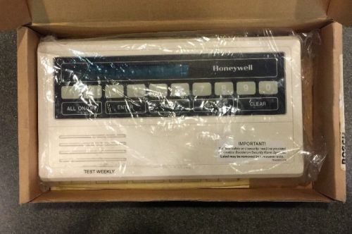 New! Bosch Honeywell D540 Alarm System Keypad ( Command Center ) New In Box