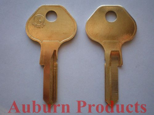 M19 MASTER PADLOCK KEY BLANK / 50 KEY BLANKS / FREE SHIPPING