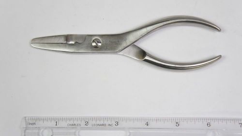 V.mueller os901 wire sture ndle nose cutting pliers  serrated 6-1/2in for sale