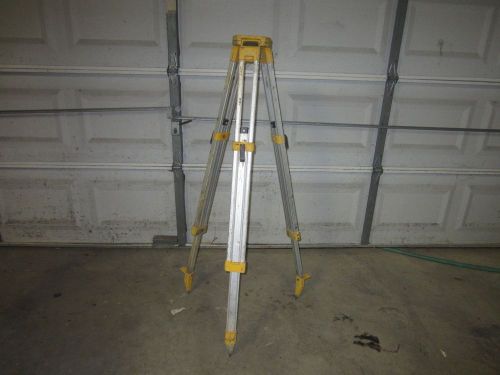 dewalt dw0736 construction tripod