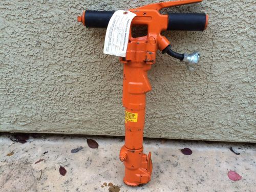 New - 30 lb paving breaker - model m117  - american pneumatic tools for sale