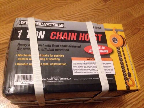 Central Machinery 1 Ton Chain Hoist ITEM-00996