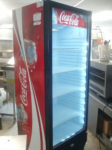 1 DR COKE COOLER LED LIGHT COCA COLA GLASS DOOR REFRIGERATOR RESTAURANT DETROIT