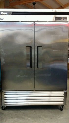 Commercial freezer