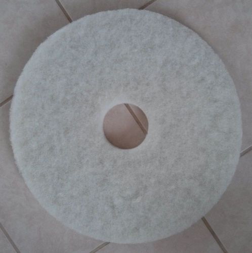 Box of 5 NEW Regency 17&#034; 431mm White Floor Buffing / Polishing Pads 2152739