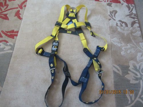 DBI-SALA 1102000 Standard Vest Style Safety Harness Universal Size U