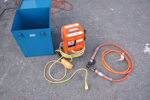 Huskie r14e-f hydraulic pump 10,000 psi with hose for sale