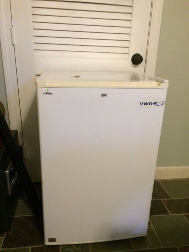 sanyo lab refridgerator