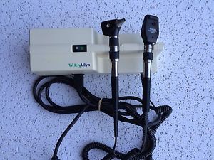 Welch Allyn 767 Otoscope/Opthalmoscope Wall-Mounted Diagnostic Set