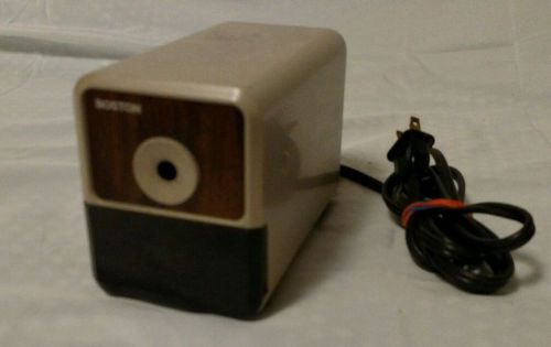 Vintage Boston Electric Desktop Pencil Sharpener Model 18 Tan &amp; Woodgrain Front