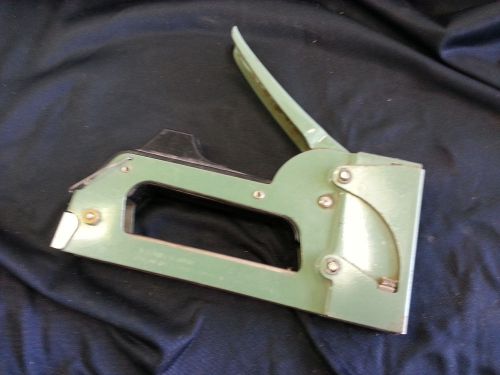 Arrow Fastener Model T-55 t55 staple gun stapler