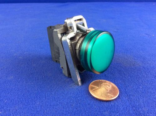 TELEMECANIQUE 22mm INDICATOR/PILOT LIGHT ZBV-B3 GREEN LENS