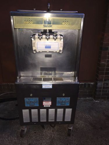 taylor soft serve ice cream machine