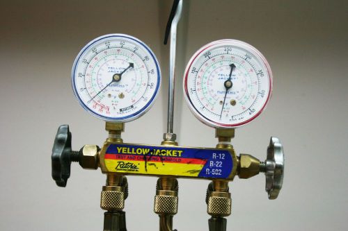 Yellow Jacket Gauge Manifold W/ Hoses !FREE SHIPPING!