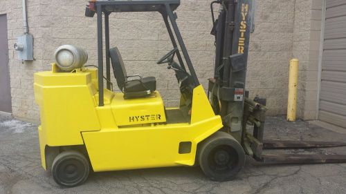 FORKLIFT Hyster 12,000 Pound Cusion Tire LP Gas