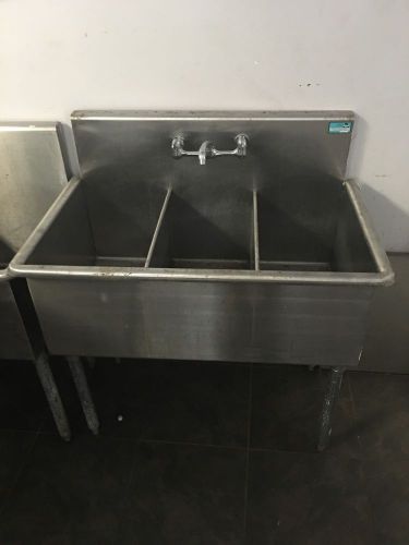 3 compartment sink