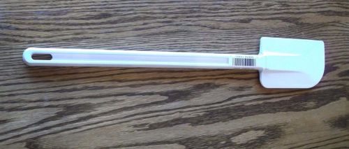 Rubbermaid White 16.25&#034; Commercial Spatula Scraper #1906 New