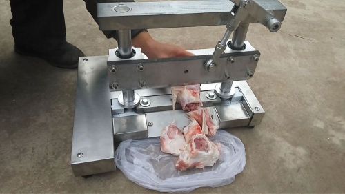 manual bone cutting machine, cut pork ribs/Trotters/bone cutting machine