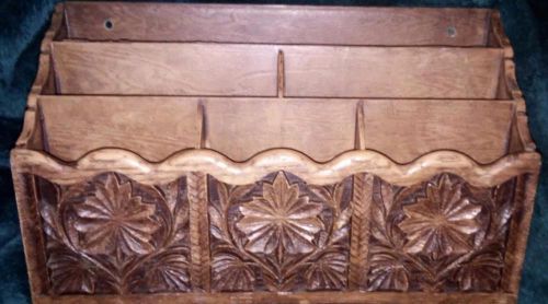 Vtg Lerner Letter Holder Bill Desk Caddy Organizer Faux Wood w/Leaf Design