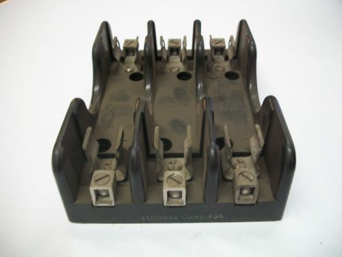 MARATHON 4100032 3 CIRCUIT FUSE HOLDER PANEL MOUNT 30 AMP