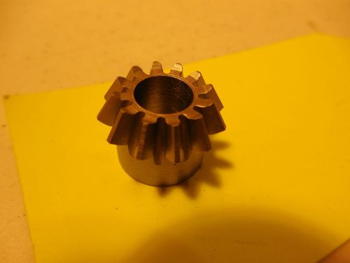 BRIDGEPORT MILL FEED BEVEL PINION GEAR 2190203. MB14