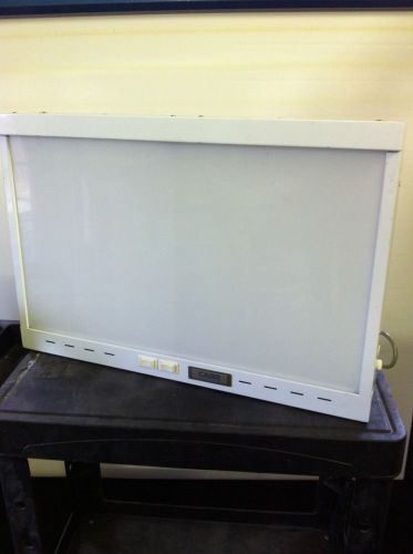 CARR X-RAY FILM VEIWER ILLUMINATOR 28.5x16.5&#034; 4 Bulb Excellent Condition