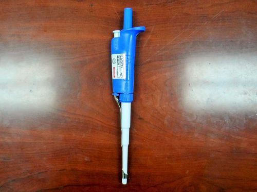 Gilson Pipetman Pipette F1000 (1000µL)