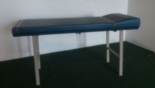 Midmark 203 Exam Table