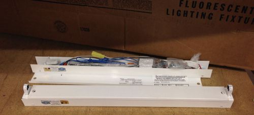 New lsi fluorescent fixture t5 22&#034; 24-39w retail/display/garage/shop/shelf light for sale