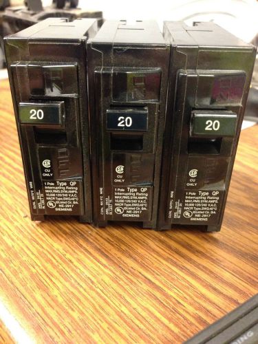 NEW LOT OF 3 SIEMENS CIRCUIT BREAKER 20 AMP 120/240 VAC TYPE QP NE-2917