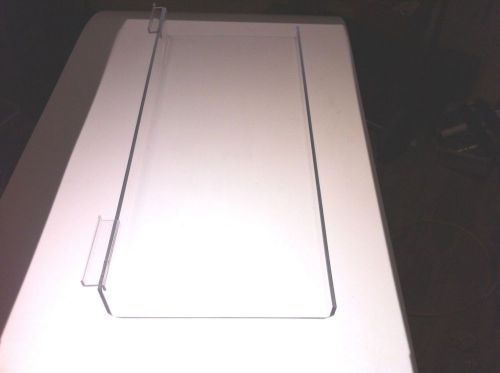 Qty 2 9&#034; x 6&#034; Acrylic Slatwall Shelf with 1&#034; lip 3/16&#034; Premium Non-glare