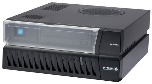 New pelco hybrid dvr chan/16 analog/16 ip 3540-16500 ds desktop dvr for sale