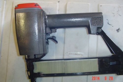 Senco sks industrial stapler    free staples included for sale