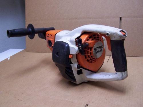 STIHL BT 45 wood boring drill starts easily and runs great