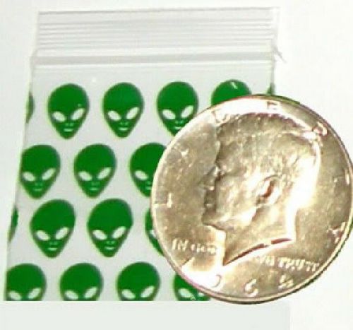 200 Baggies Green Aliens 1.5 x 1.5&#034; Apple reclosable 1515  Mini Ziplock Bags