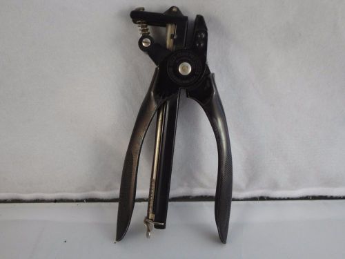 Neva-Clog Products Stapling Pliers