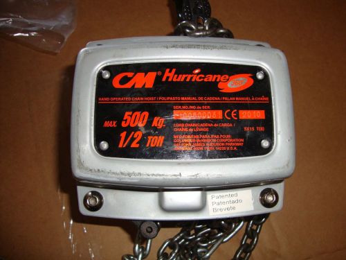 ^ cm hurricane hand chain hoist, hook mount, 1/2 ton capacity, 8&#039; lift for sale