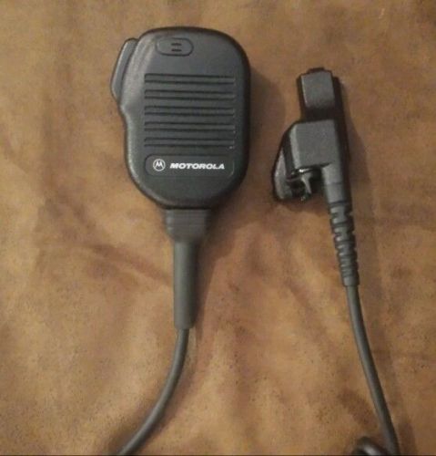 MOTOROLA NMN6193C REMOTE SPEAKER MICROPHONE, RADIO MIC, FOR 2-WAY RADIO -  MTS M