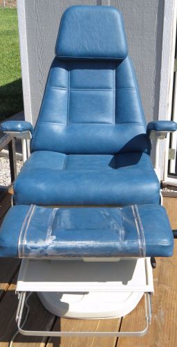 Boyd electric medical procedure exam  chair  w/ foot pedal  (#1102) for sale