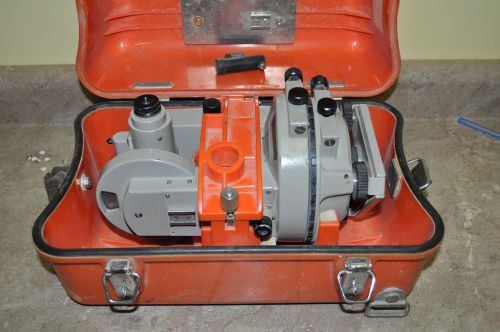 Sokkisha Leitz BT20 Vernier Transit with case