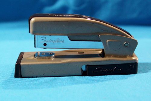 SWINGLINE METAL STAPLER 95, BUILT-IN STORAGE &amp; STAPLE REMOVER - VINTAGE