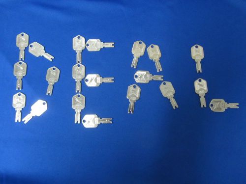 20 NEW HIGH QUALITY FORKLIFT KEYS        YOU GET (20 KEYS)