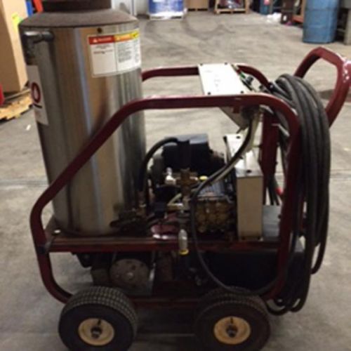 Used whitco 420rs hot water electric / diesel 4gpm @ 2000psi pressure washer for sale