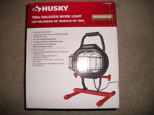 NEW Husky 700w Halogen Work Light SKU: 763 287