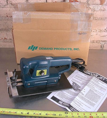 DEMAND PRODUCTS &#034;GROOVE JET&#034; MODEL No. GJ-100, HOT KNIFE FOAM CUTTER W/BOX